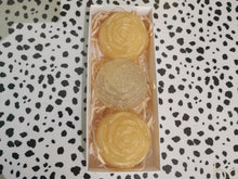 Load image into Gallery viewer, 3D Rose Soaps