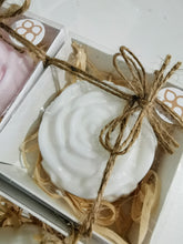 Load image into Gallery viewer, 3D Rose Soaps