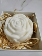 Load image into Gallery viewer, 3D Rose Soaps